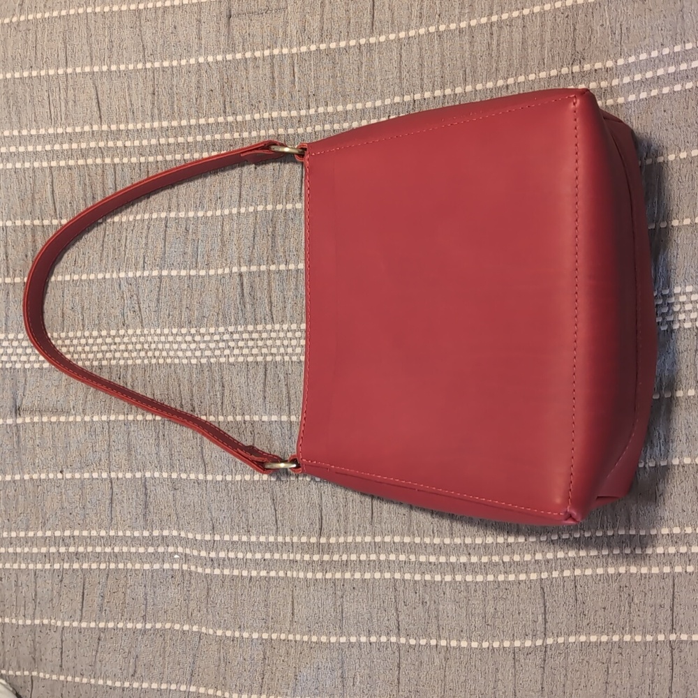 Portland Leather Triangle - Ruby - image 2